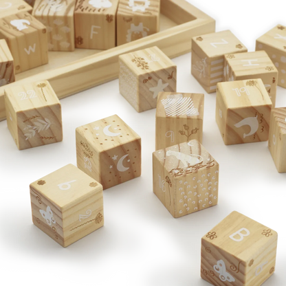 Wooden blocks with motifs